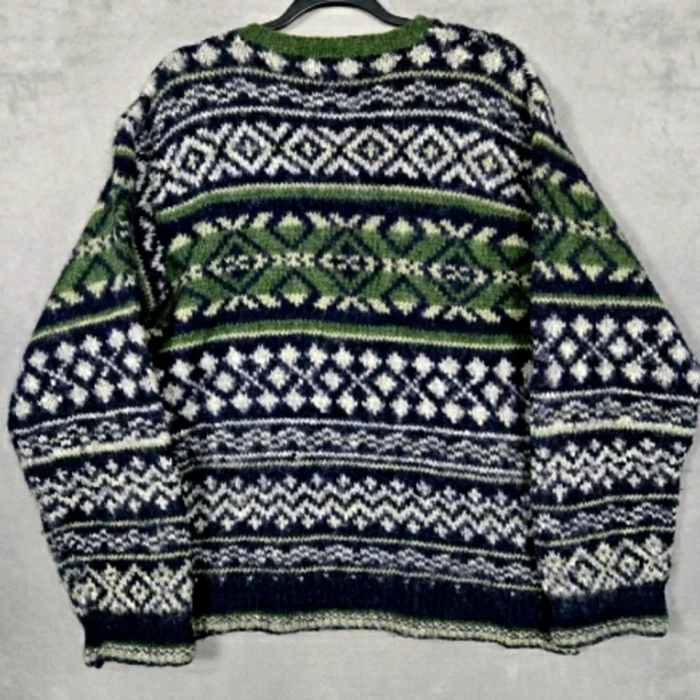 Vintage J.Crew 100% Wool Hand Knit Green and Blue Patterned Sweater Size M